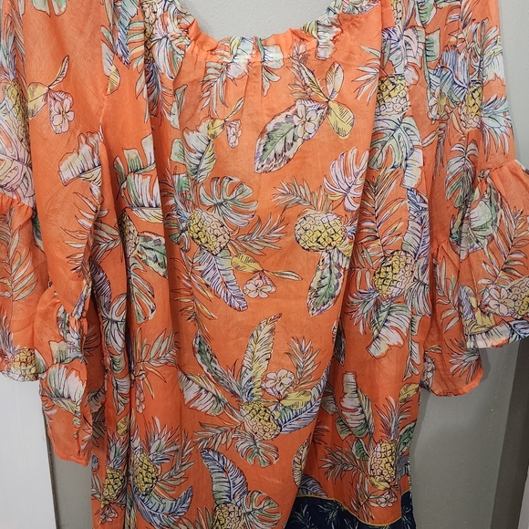 Beach blouse - Picture 3 of 3